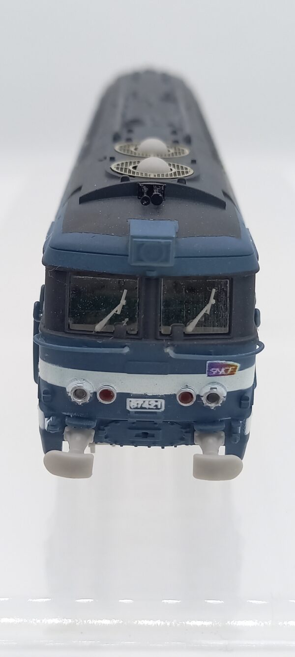BB67400 – Image 4